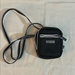 Kenneth Cole Reaction Black Crossbody Bag